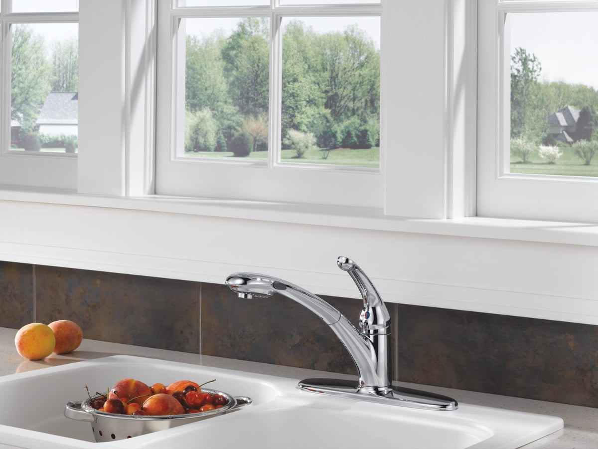470-DST Signature Single Handle Pull-Out Kitchen Faucet Chrome
