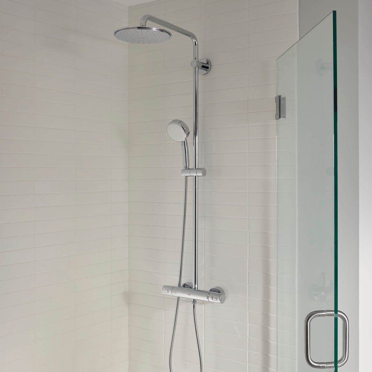 26046002 100 Hand Shower - 2 Sprays, 1.75 gpm in CHROME