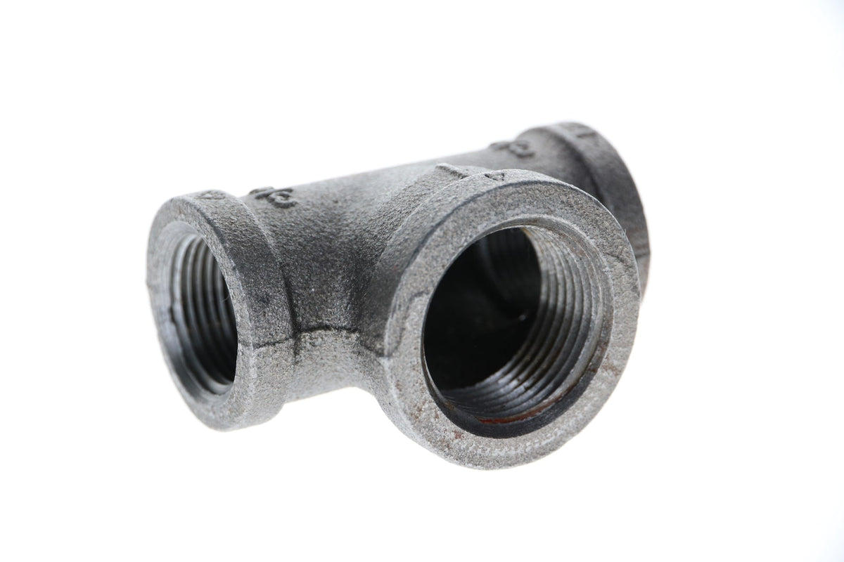 520-334 1/2" x 1/2" x 3/4" Black Iron Tee