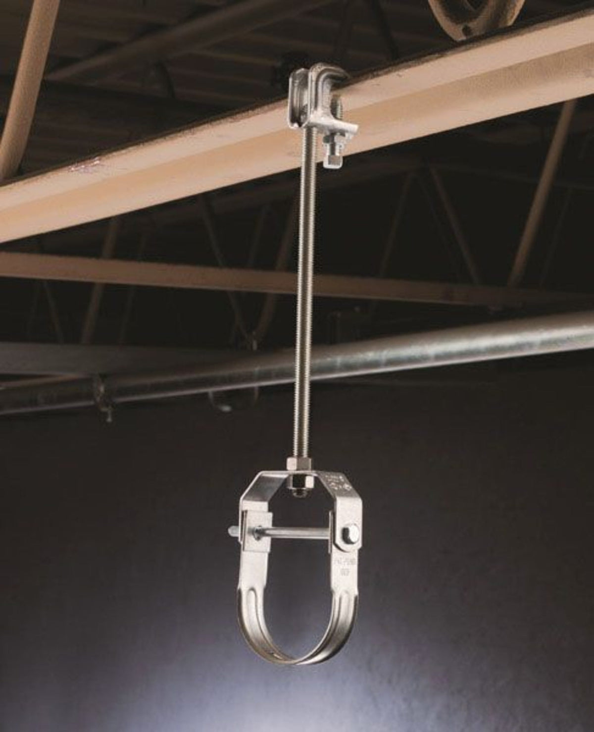 4100200EG 410 Clevis Hanger, Light Duty, 2" Pipe, 50 DN, 2.375" (60 mm) OD, 3/8" (M10) Rod