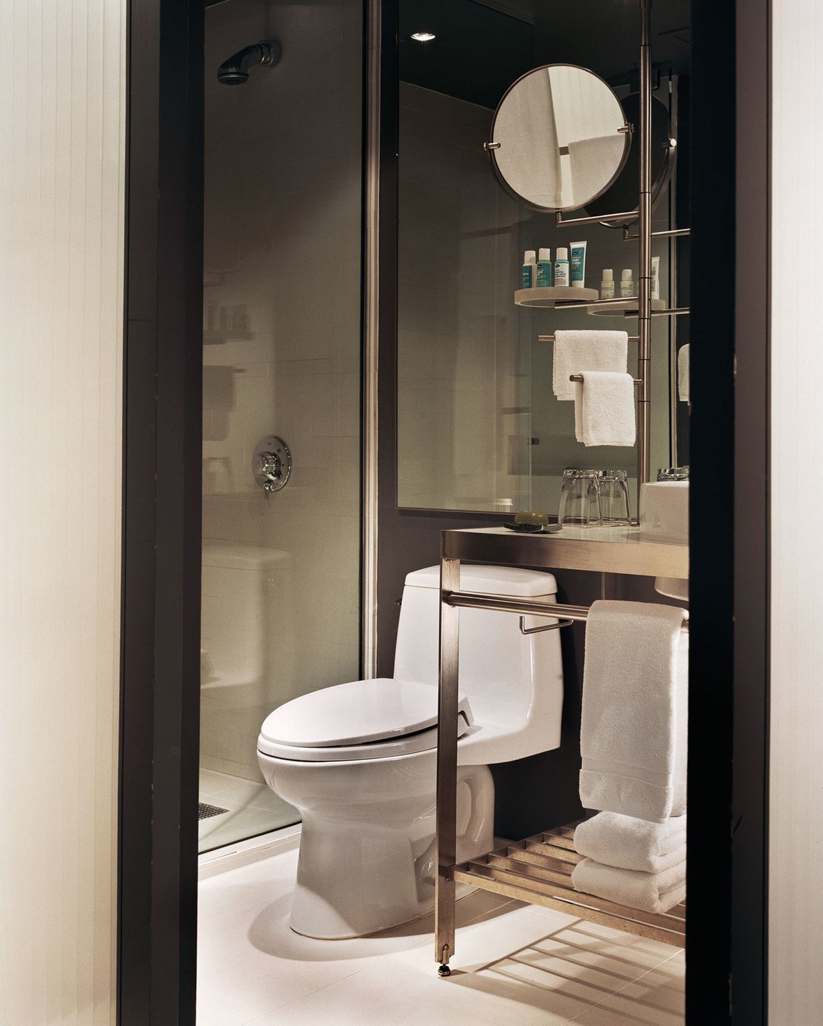 Ultimate® One-Piece Elongated 1.6 GPF Toilet, Cotton White - MS854114#01